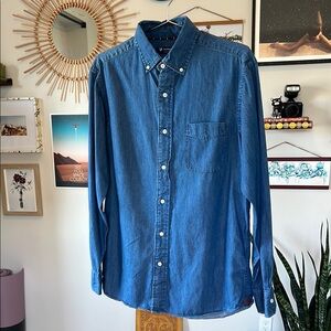 Cremiuex Men's Denim Blue Long Sleeve Button Up  Size M NWOT